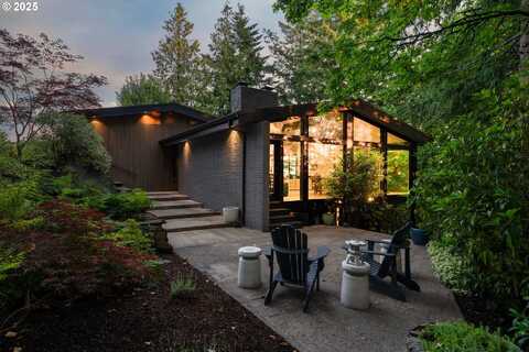 1801 NW WALMER DR, Portland, OR 97229