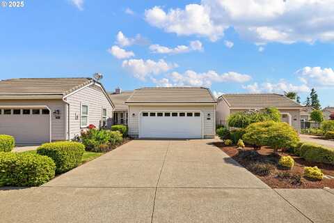 280 MAGNOLIA DR, Creswell, OR 97426