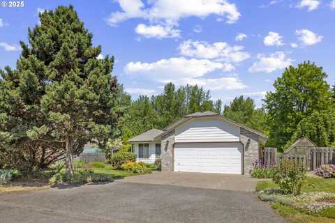647 NE MEADOW DR, Portland, OR 97211