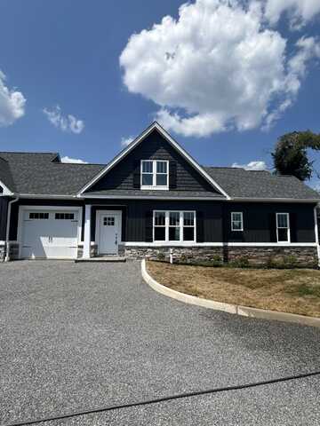 407 Kimball AVE, Salem, VA 24153