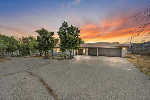 9231 Gawn Trl, Moreno Valley, CA 92557