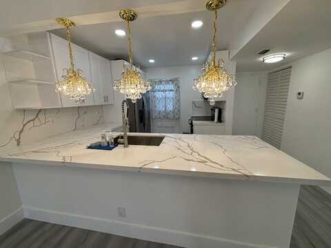 5961 NW 2nd Avenue, Boca Raton, FL 33487
