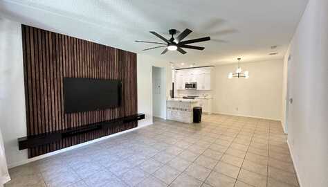 3549 Forest Hill 19 Boulevard, Palm Springs, FL 33406