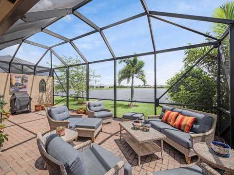 12863 SW Lake Fern Circle, Port Saint Lucie, FL 34987