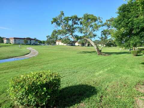 80 Crooked Tree Lane, Vero Beach, FL 32962