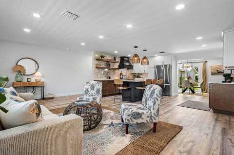 2015 SW 18th Drive, Boynton Beach, FL 33426