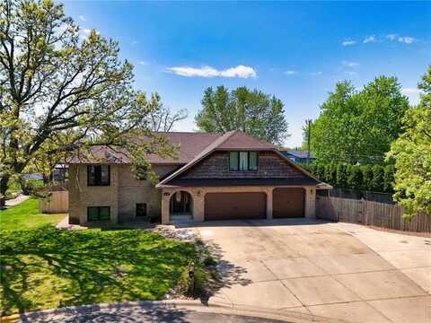 8132 Fillmore Street NE, Spring Lake Park, MN 55432