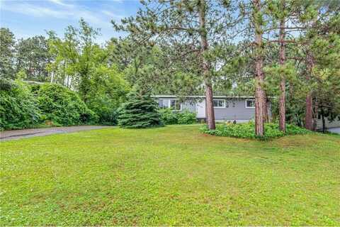 730 10th Street N, North Hudson, WI 54016