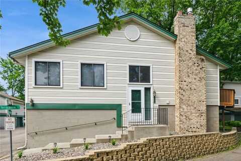 2657 Shenandoah Lane N, Plymouth, MN 55447