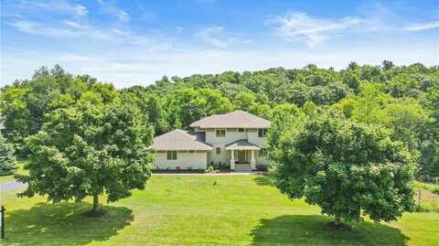 753 Regal Ridge, Hudson, WI 54016