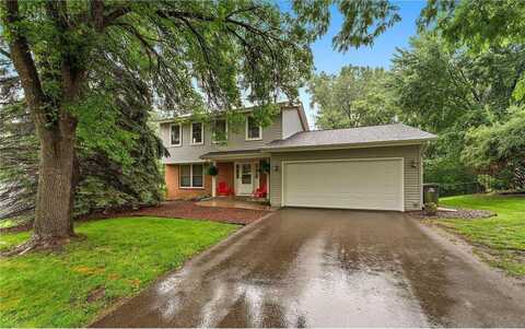 8940 Darnel Road, Eden Prairie, MN 55347
