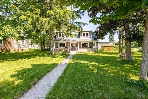 4223 McCulloch Street, Duluth, MN 55804