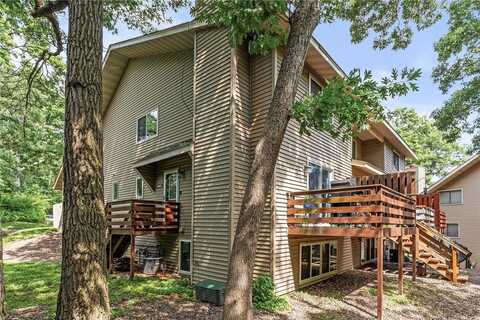 5403 W Brenner Pass, Fridley, MN 55432