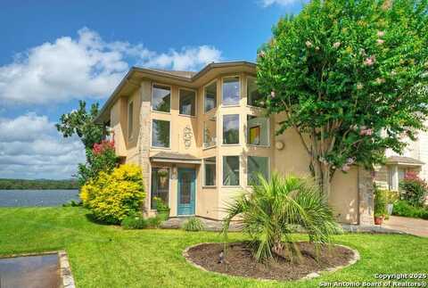 204 N Waterway Dr, Kingsland, TX 78639