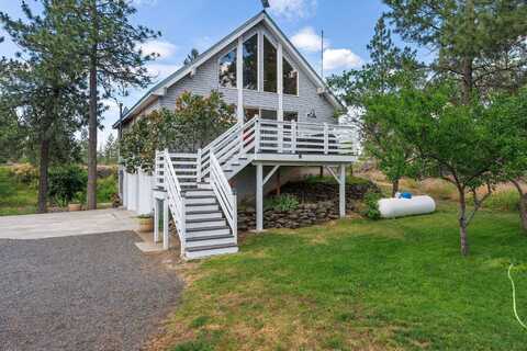 14427 W PINE BLUFF Rd, Nine Mile Falls, WA 99026