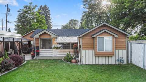 5915 N Monroe St, Spokane, WA 99205
