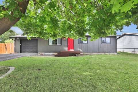 19207 E Sprague Ave, Greenacres, WA 99016