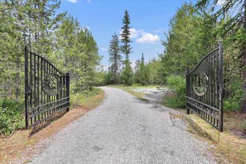 211 Rumsey Dr, Newport, WA 99156