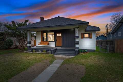 613 W Kiernan Ave, Spokane, WA 99205