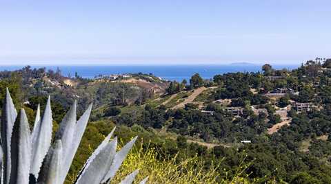 930 W Mountain Drive, SANTA BARBARA, CA 93103