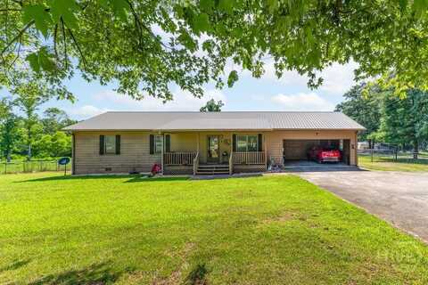 4431 Three Bridges Road, Gillsville, GA 30543