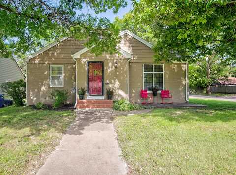 157 N Edgemoor St, Wichita, KS 67208