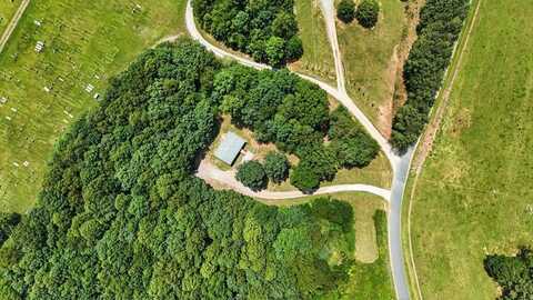 209 Oak Hill Road, Prospect, VA 23960