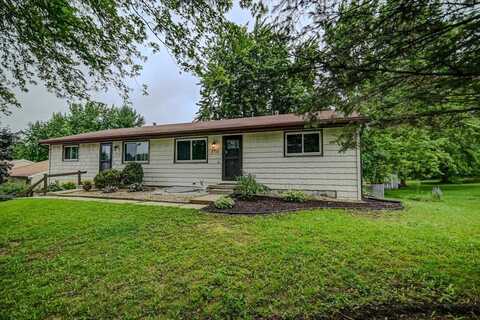 5716 Sauk Lane, Mc Farland, WI 53558