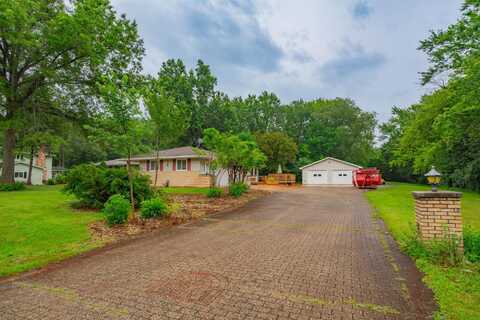 5241 Dommers Drive, Fitchburg, WI 53711
