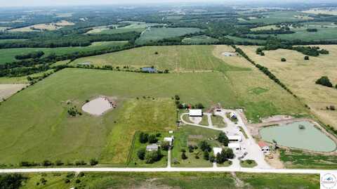809 SW 300, Centerview, MO 64019