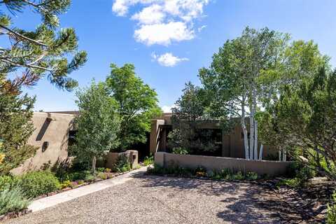 5 Estates Drive, Santa Fe, NM 87506