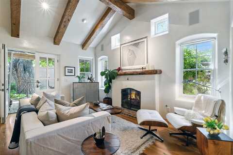 605 Acequia Madre, Santa Fe, NM 87505