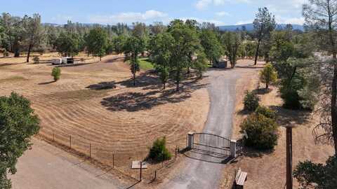 20758 State Highway 299 East, Redding, CA 96003