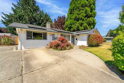 1606 SW Heather Drive, Grants Pass, OR 97526