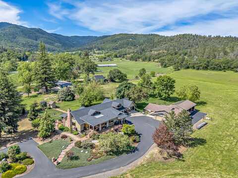 3846 Griffin Creek Road, Medford, OR 97501