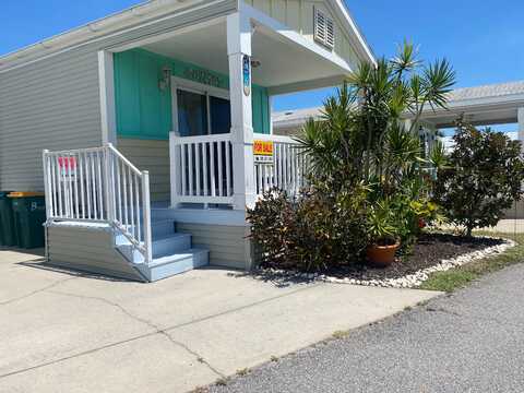 34 Hopetown Rd, Micco, FL 32976