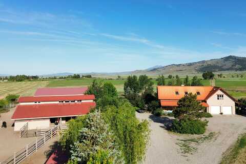 257 N Elk Creek Rd, Fairfield, ID 83227