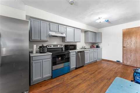420 Woodward Road, North Providence, RI 02904