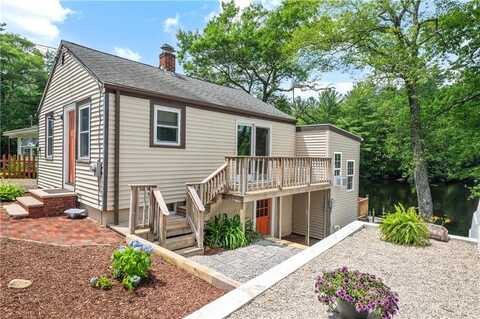 87 Jackson Schoolhouse Road, Glocester, RI 02814