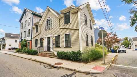 485 Spring Street, Newport, RI 02840