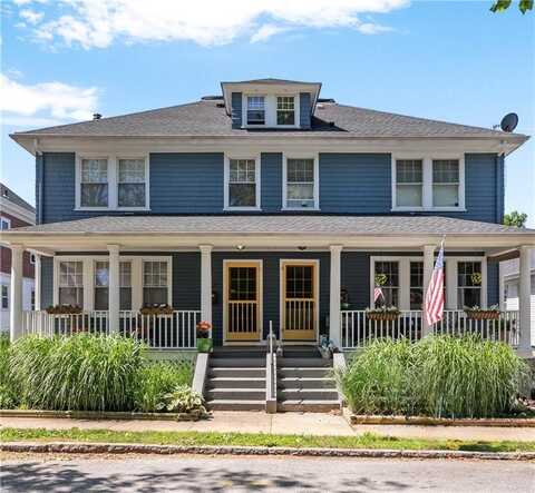 32 Thurston Avenue, Newport, RI 02840