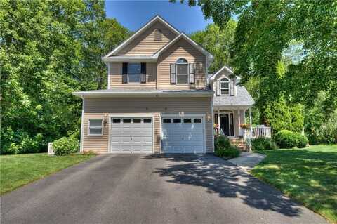84 Bakewell Court, Cranston, RI 02921
