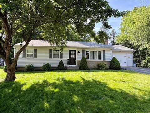 65 Bayberry Lane, East Greenwich, RI 02818