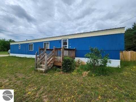 4349 Norton Road, Grawn, MI 49637