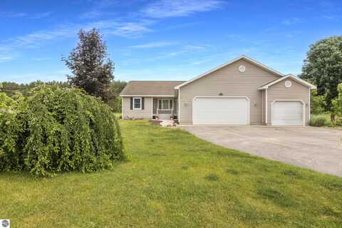 6886 Windwood Drive, Lake Ann, MI 49650