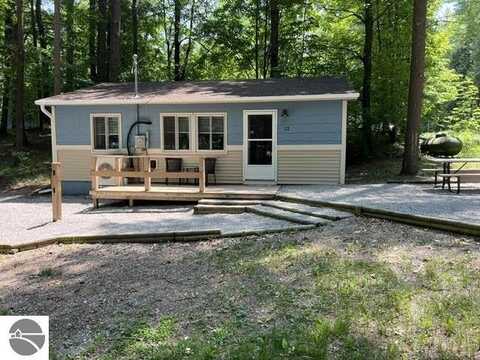 2341 Lakeview Avenue, Traverse City, MI 49696