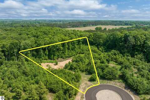8762 Hemlock Hill Drive, Traverse City, MI 49685