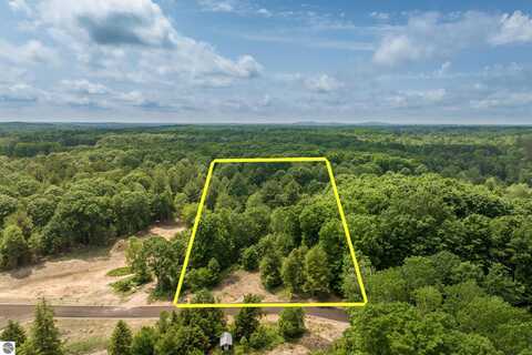 4735 Leaning Birch Drive, Traverse City, MI 49685