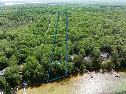 5692 Lakeview, Interlochen, MI 49643