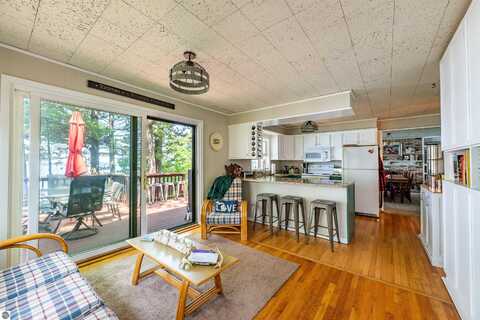 5692 Lakeview, Interlochen, MI 49643